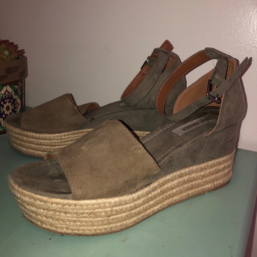 Steve Madden wedges